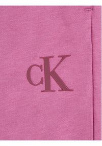 Calvin Klein Jeans Spodnie dresowe IG0IG02174 Różowy Relaxed Fit. Kolor: różowy. Materiał: bawełna #5