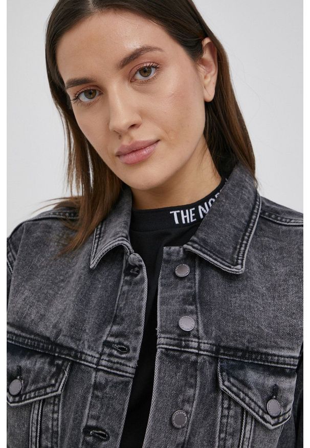 Superdry kurtka jeansowa damska kolor szary przejściowa. Okazja: na co dzień. Kolor: szary. Materiał: jeans. Styl: casual