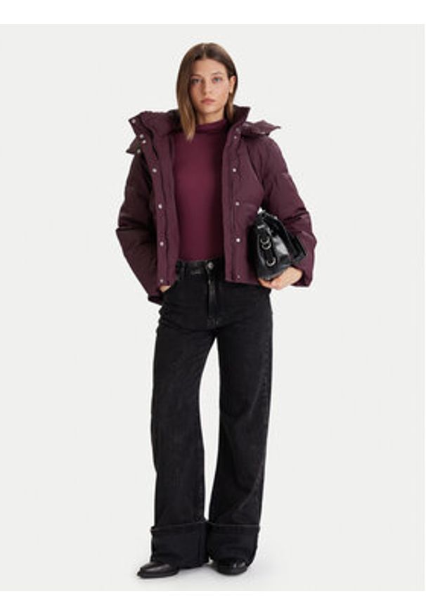 Vero Moda Kurtka zimowa Greta Kylie 10311315 Fioletowy Regular Fit. Kolor: fioletowy. Materiał: skóra. Sezon: zima