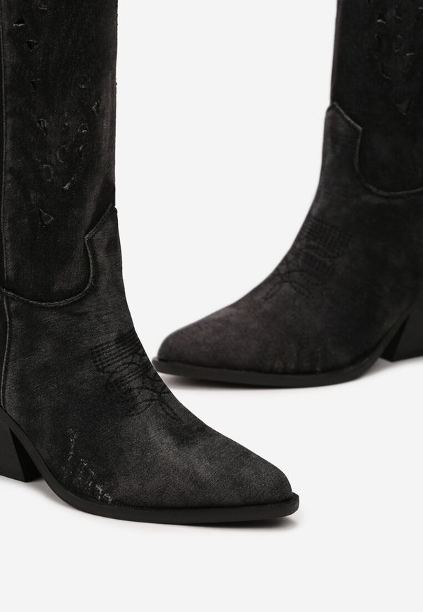 Born2be - Czarne Kozaki Kowbojki na Słupku z Ażurowym Zdobieniem Getoa. Kolor: czarny. Wzór: ażurowy, aplikacja. Sezon: wiosna. Obcas: na słupku. Styl: elegancki