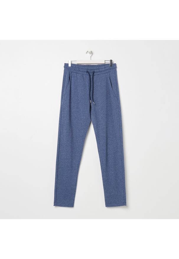 Sinsay - Spodnie dresowe slim jogger - Granatowy. Kolor: niebieski. Materiał: dresówka