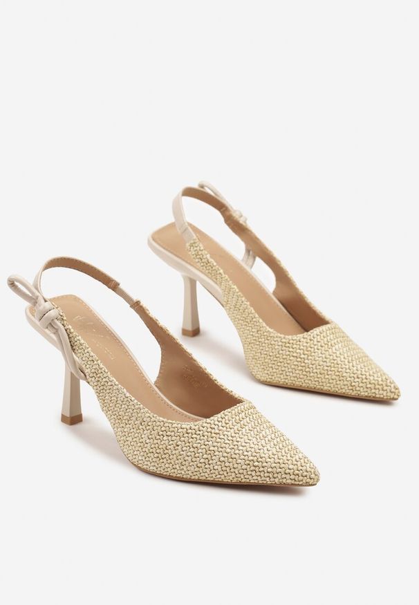 Renee - Beżowe Sandały na Szpilce Typu Slingback Ozdobione Plecionką Pulvia. Okazja: na co dzień, na imprezę. Kolor: beżowy. Wzór: aplikacja. Obcas: na szpilce. Styl: klasyczny, elegancki, casual. Wysokość obcasa: średni