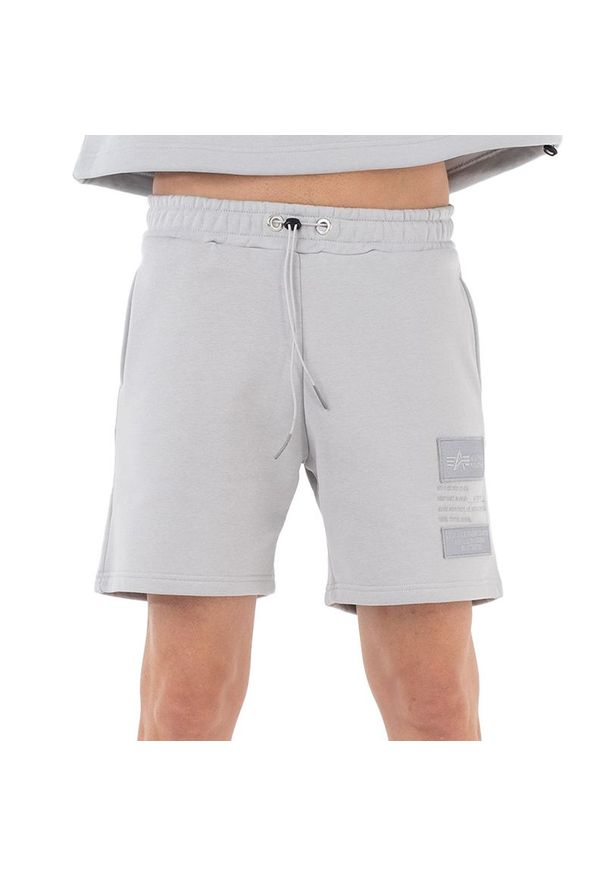 Spodenki Alpha Industries Patch Short LF 136360666 - szare. Kolor: szary. Materiał: bawełna, tkanina, poliester. Długość: długie. Wzór: aplikacja. Sport: fitness