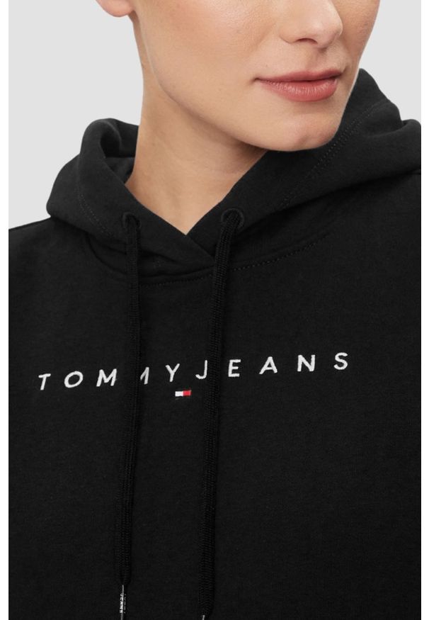 Tommy Jeans - TOMMY JEANS Czarna damska bluza. Kolor: czarny