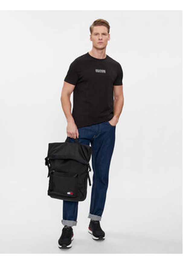 Tommy Jeans Plecak Tjm Daily Rolltop Backpack AM0AM11965 Czarny. Kolor: czarny. Materiał: materiał
