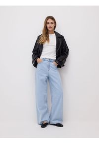 Reserved - Bawełniany t-shirt - biały. Kolor: biały. Materiał: bawełna. Styl: klasyczny #1