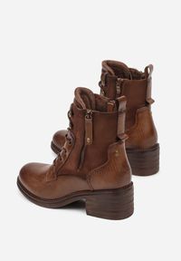 Born2be - Brązowe Botki Trzewiki na Klockowym Obcasie Zdobione Suwakiem Salittea. Okazja: na spotkanie biznesowe, do pracy, na co dzień. Kolor: brązowy. Materiał: jeans, dzianina. Wzór: aplikacja. Obcas: na obcasie. Styl: biznesowy, casual, elegancki. Wysokość obcasa: średni #6