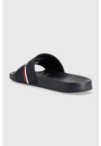 TOMMY HILFIGER - Tommy Hilfiger klapki CORPORATE FLAG POOL męskie kolor granatowy FM0FM04613. Kolor: niebieski. Materiał: tworzywo sztuczne #2