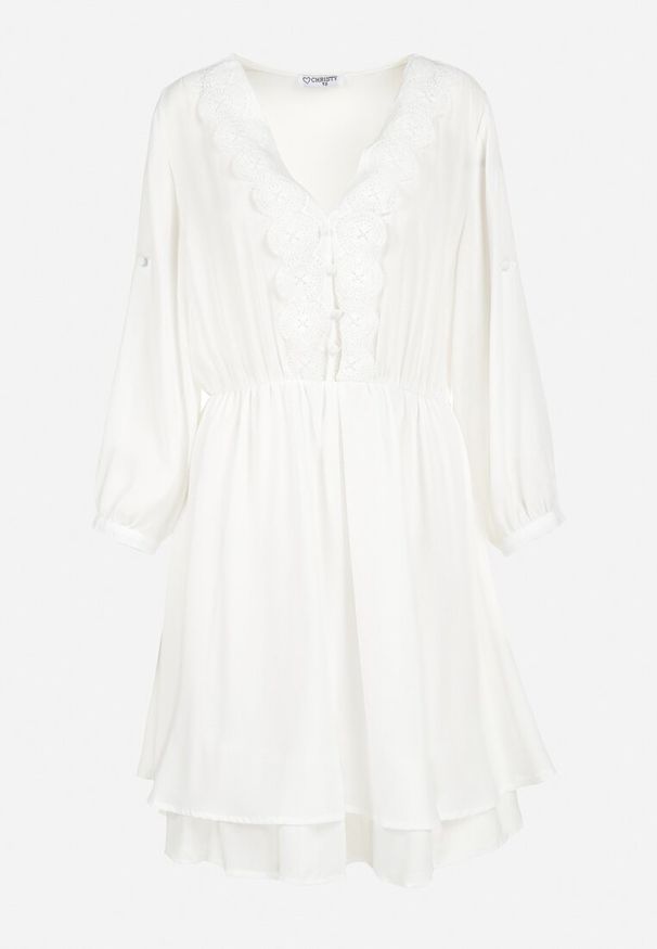 Born2be - Biała Rozkloszowana Sukienka Mini z Ozdobnym Dekoltem i Gumką w Pasie Braely. Kolor: biały. Materiał: jeans, guma. Długość rękawa: krótki rękaw. Wzór: aplikacja. Styl: elegancki. Długość: mini