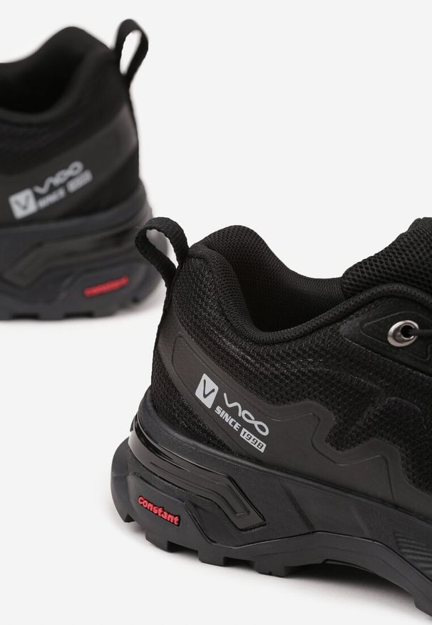 Born2be - Czarne Buty Sportowe Sneakersy Ozdobione Tłoczeniem Rilonea. Okazja: na co dzień. Kolor: czarny. Materiał: jeans. Wzór: aplikacja