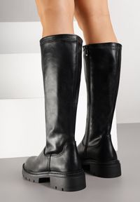 Renee - Czarne Kozaki z Gładką Cholewką w Minimalistycznym Stylu Acordia. Okazja: na co dzień. Kolor: czarny. Materiał: jeans. Szerokość cholewki: normalna. Wzór: gładki. Styl: klasyczny, casual #6