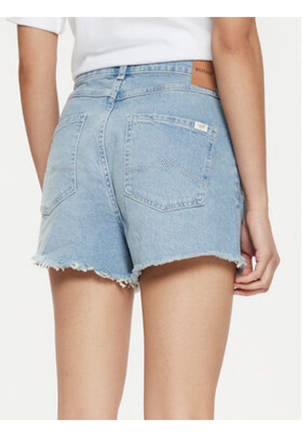 Mustang Szorty jeansowe Carrie 1015223 Niebieski Regular Fit. Kolor: niebieski. Materiał: bawełna