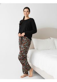 Sinsay - Spodnie piżamowe z szeroką nogawką i kwiatowym motywem - wielobarwny. Wzór: kwiaty