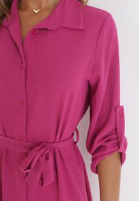 Born2be - Fuksjowa Sukienka Koszulowa z Wiązanym Paskiem Melashka. Kolor: różowy. Materiał: materiał. Długość rękawa: długi rękaw. Typ sukienki: koszulowe. Długość: midi #5