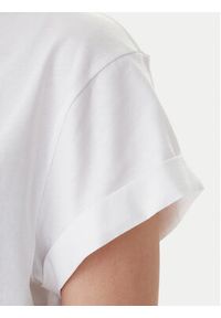 Guess T-Shirt W6RI30 I3Z14 Biały Regular Fit. Kolor: biały. Materiał: bawełna #5