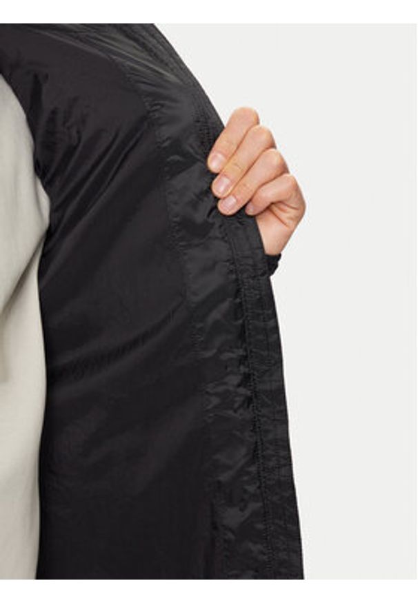 Halti Kurtka przejściowa Element 067-0014 Czarny Regular Fit. Kolor: czarny. Materiał: syntetyk
