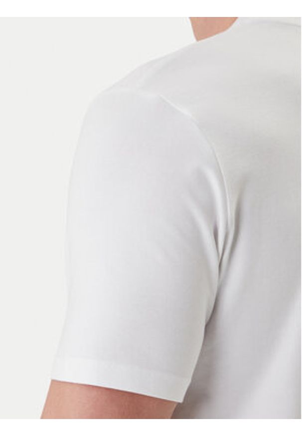 Karl Lagerfeld - KARL LAGERFELD T-Shirt 755034 562235 Biały Regular Fit. Typ kołnierza: dekolt w karo. Kolor: biały. Materiał: bawełna