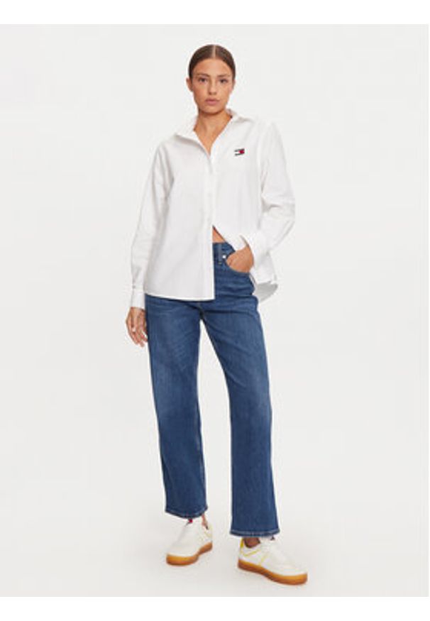 Tommy Jeans Koszula DW0DW19709 Biały Relaxed Fit. Kolor: biały. Materiał: bawełna