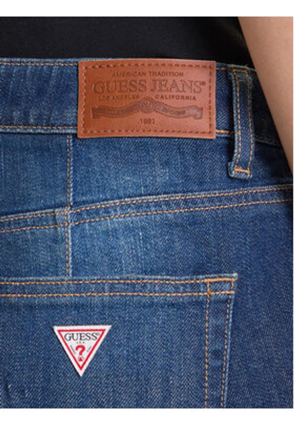 Guess Jeans Jeansy W5BA3O D0026 Niebieski Boyfriend Fit. Kolor: niebieski