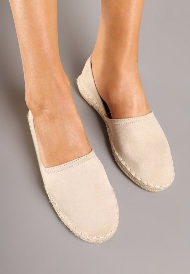 Born2be - Beżowe Espadryle z Plecionką i Wyciętą Cholewką Prommea. Okazja: na co dzień. Kolor: beżowy. Materiał: jeans. Szerokość cholewki: normalna. Sezon: lato. Obcas: na obcasie. Styl: casual. Wysokość obcasa: niski