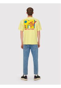 Only & Sons T-Shirt MTV 22022779 Żółty Relaxed Fit. Kolor: żółty. Materiał: bawełna #3