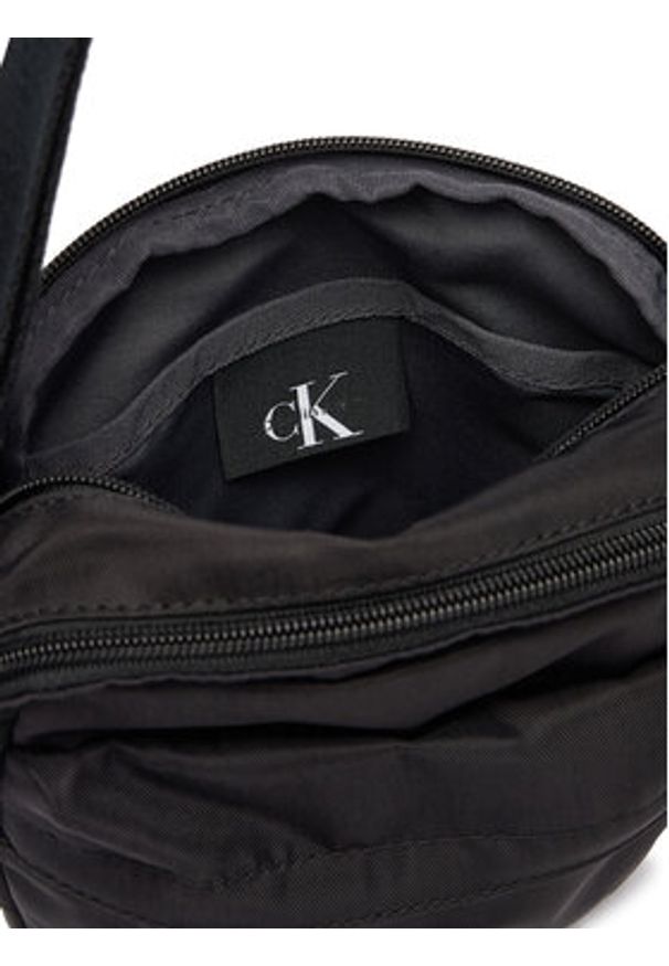 Calvin Klein Saszetka Bold Reporter LV04D3421G Czarny. Kolor: czarny. Materiał: materiał