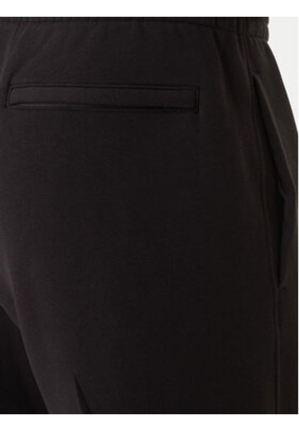 Calvin Klein Spodnie dresowe Eu Sportswear Graphic LV04LF236G Czarny Regular Fit. Kolor: czarny. Materiał: bawełna