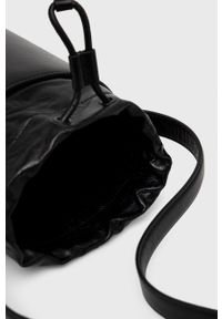 Karl Lagerfeld torebka skórzana 220W3021 kolor czarny. Kolor: czarny. Materiał: skórzane. Rodzaj torebki: na ramię #5