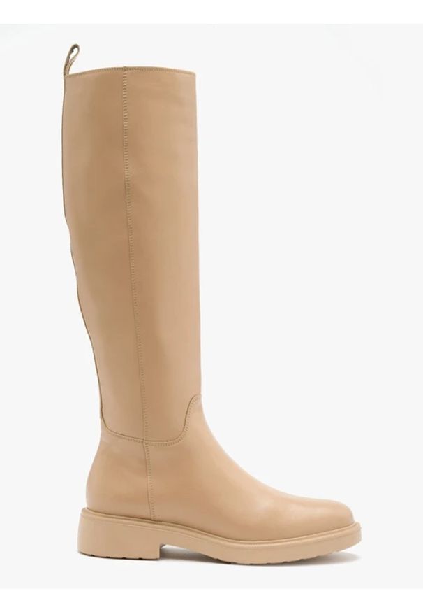 Ryłko - Beżowe kozaki z wąską cholewką. Nosek buta: okrągły. Zapięcie: zamek. Kolor: beżowy. Materiał: skóra. Szerokość cholewki: wąska. Obcas: na obcasie. Styl: street. Wysokość obcasa: średni