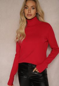 Renee - Czerwony Golf Sweter o Dopasowanym Kroju z Kaszmirem Zairith. Okazja: na co dzień, do pracy, na spacer, na spotkanie biznesowe. Typ kołnierza: golf. Kolor: czerwony. Materiał: kaszmir. Wzór: aplikacja. Styl: casual, elegancki, biznesowy, klasyczny