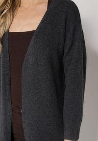 Born2be - Ciemnoszary Długi Kardigan Bez Zapięć z Dzianiny z Wełną Mevesia. Okazja: na co dzień. Kolor: szary. Materiał: dzianina, wełna. Długość: długie. Styl: klasyczny, casual, elegancki #6