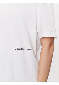 Calvin Klein Jeans T-Shirt J20J221629 Biały Regular Fit. Kolor: biały. Materiał: bawełna #2