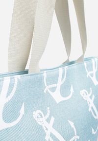 Renee - Jasnoniebieska Torebka Tote z Marynarskim Nadrukiem w Kotwice Rosalux. Kolor: niebieski. Wzór: nadruk. Styl: casual, elegancki