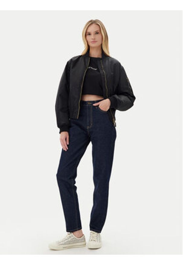 Guess Jeans Jeansy W4YA0D D5CC1 Granatowy Mom Fit. Kolor: niebieski