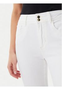 Guess Jeansy W5GA34D5N72 Biały Slim Fit. Kolor: biały #3