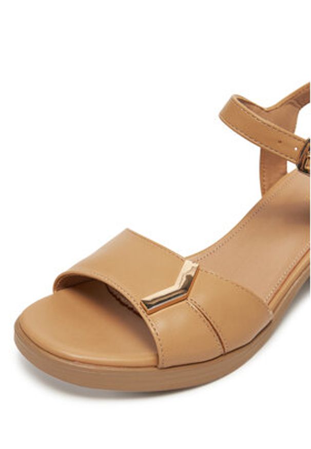 Clara Barson Sandały WS10006-07 Beżowy. Kolor: beżowy. Materiał: materiał, syntetyk