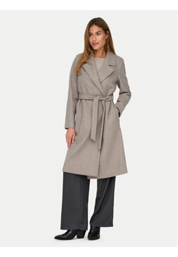 only - ONLY Płaszcz przejściowy Alvilda 15314362 Beżowy Regular Fit. Kolor: beżowy. Materiał: syntetyk