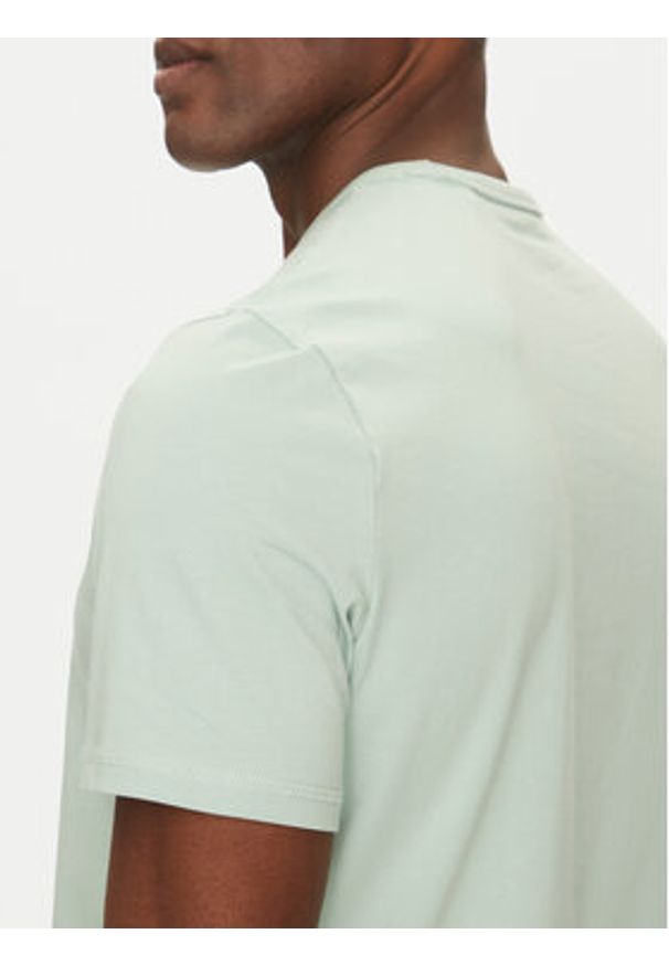 Guess T-Shirt M5GI19 J1314 Zielony Regular Fit. Kolor: zielony. Materiał: bawełna