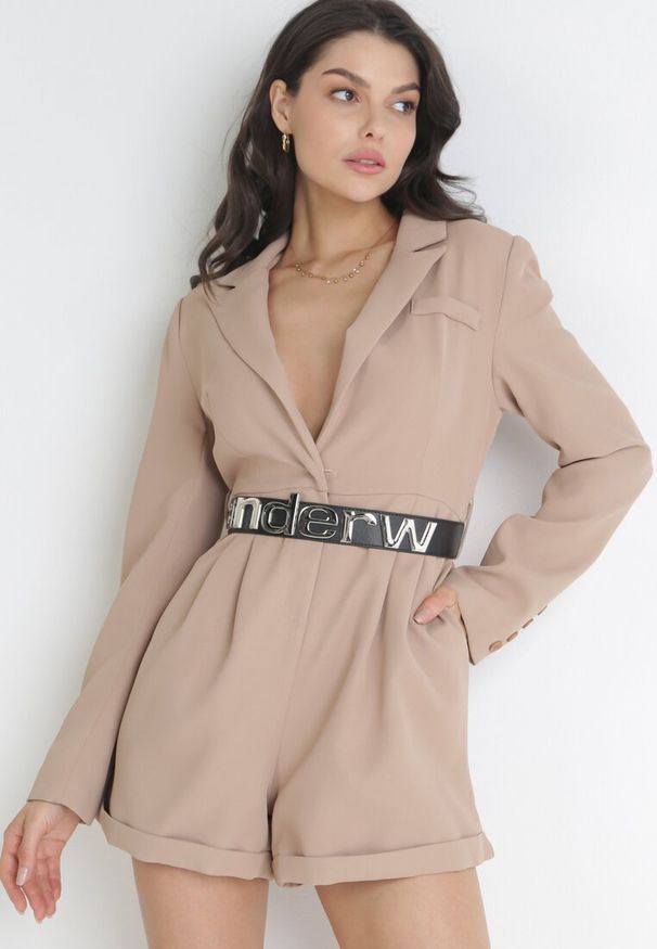 Born2be - Beżowy Kombinezon o Kroju Marynarki z Paskiem Phariso. Okazja: na spotkanie biznesowe, na co dzień. Kolor: beżowy. Materiał: jeans. Długość rękawa: długi rękaw. Długość: długie. Styl: casual, klasyczny, biznesowy, wizytowy