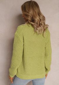 Renee - Jasnozielony Sweter z Długim Rękawem i Ozdobnym Splotem Porafio. Kolor: zielony. Długość rękawa: długi rękaw. Długość: długie. Wzór: ze splotem. Sezon: zima #3
