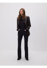 Reserved - Jeansy flare bootcut - czarny. Kolor: czarny