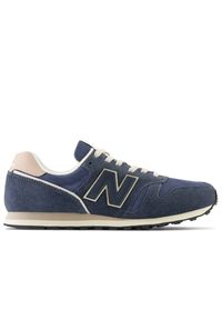 Buty New Balance ML373TF2 - granatowe. Okazja: na co dzień. Zapięcie: sznurówki. Kolor: niebieski. Materiał: materiał, zamsz, syntetyk, guma. Szerokość cholewki: normalna. Model: New Balance 373