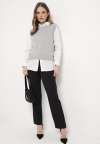 Born2be - Szara Kamizelka z Prążkowanej Dzianiny z Klasyczną Koszulą Verisande. Okazja: na co dzień. Kolor: szary. Materiał: dzianina, prążkowany. Styl: klasyczny #6