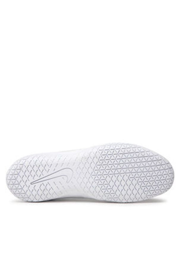 Nike Sneakersy Cheer Sideline IV 943790 100 Biały. Kolor: biały. Materiał: skóra