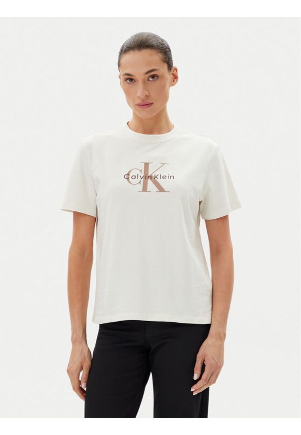 Calvin Klein Jeans T-Shirt LV047B865G Biały Relaxed Fit. Kolor: biały. Materiał: bawełna