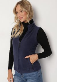Born2be - Granatowa Kamizelka Polarowa z Bawełną Anerrise. Okazja: na co dzień. Kolor: niebieski. Materiał: polar, bawełna. Styl: casual #5