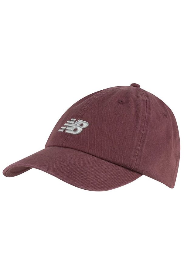 Czapka New Balance LAH91014WAD - bordowa. Kolor: czerwony. Materiał: bawełna. Styl: klasyczny