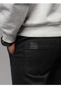 Ombre Clothing - Jeansowe joggery męskie z lampasami – czarne V2 - Rozmiar: XXL. Okazja: na co dzień. Kolor: czarny. Materiał: jeans. Styl: retro, sportowy, casual #10
