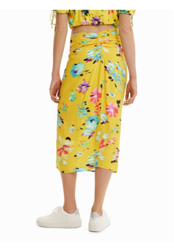 Desigual Spódnica midi 23SWFW19 Żółty Regular Fit. Kolor: żółty. Materiał: wiskoza