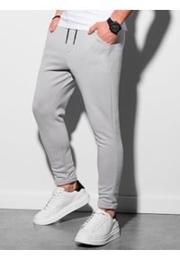 Ombre Clothing - Spodnie męskie dresowe P949 - jasnoszare - XXL. Kolor: szary. Materiał: dresówka. Styl: klasyczny